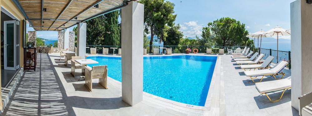Aliki Hotel Nikiana Exterior photo