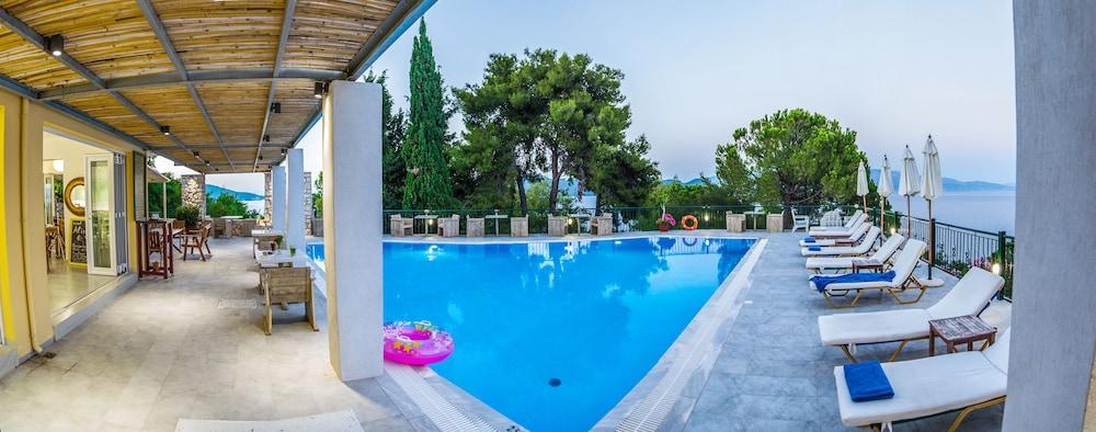 Aliki Hotel Nikiana Exterior photo