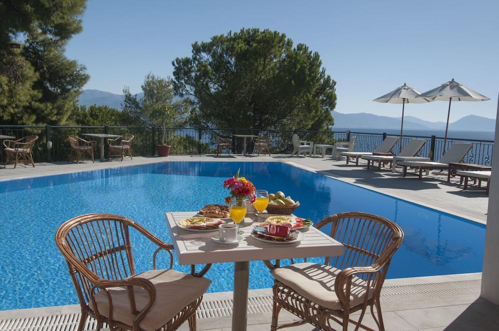 Aliki Hotel Nikiana Exterior photo