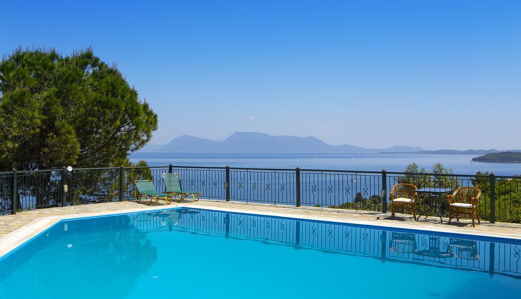 Aliki Hotel Nikiana Exterior photo