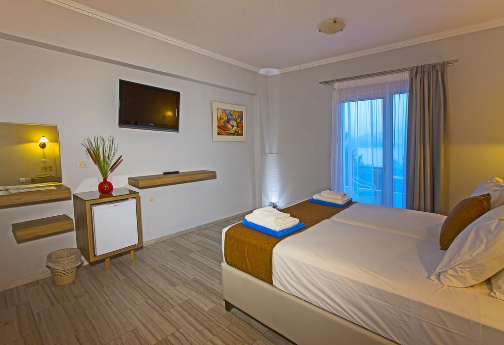 Aliki Hotel Nikiana Exterior photo