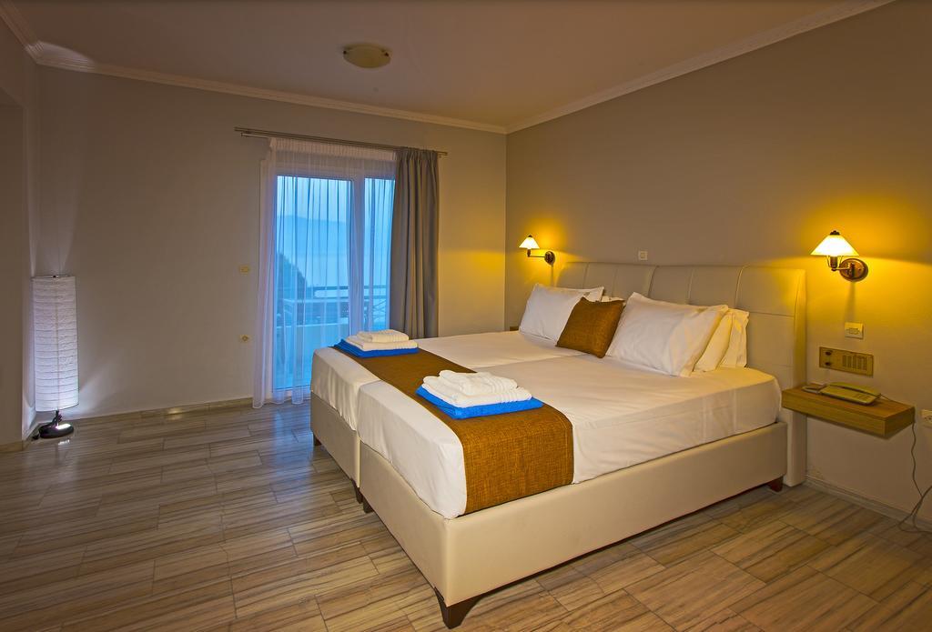 Aliki Hotel Nikiana Exterior photo