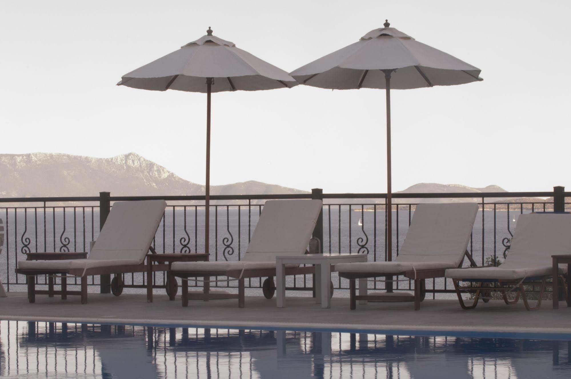 Aliki Hotel Nikiana Exterior photo