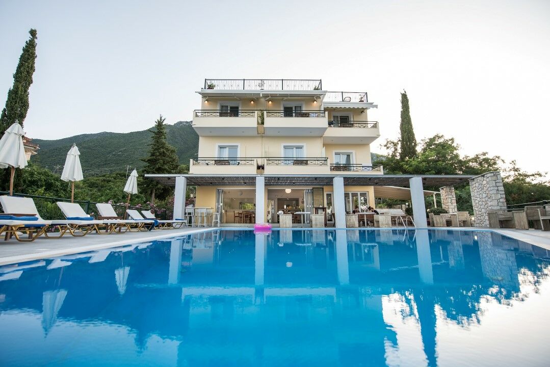 Aliki Hotel Nikiana Exterior photo